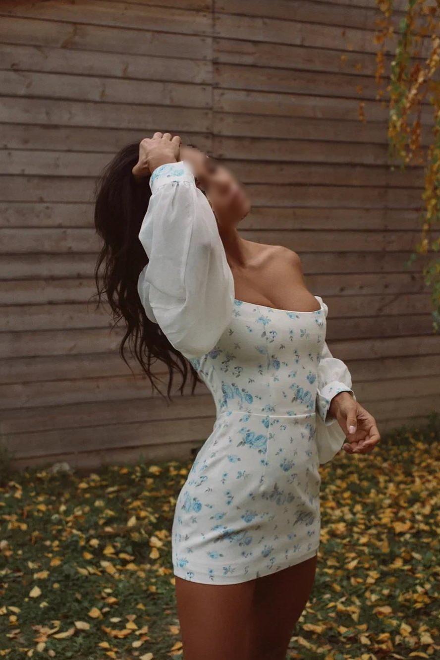 Проститутка Питера Эмма с 2 размером груди предлагает интим услуги у метро Старая Деревня  +7(981)174-52-34 - фото 2